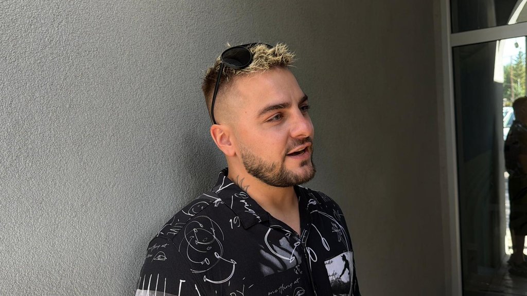 Ona je moj tip, Terza bolje da ne reaguje! Nikola Đorđević bacio oko na Comaru, pa žestoko prozvao budućeg cimera (VIDEO)