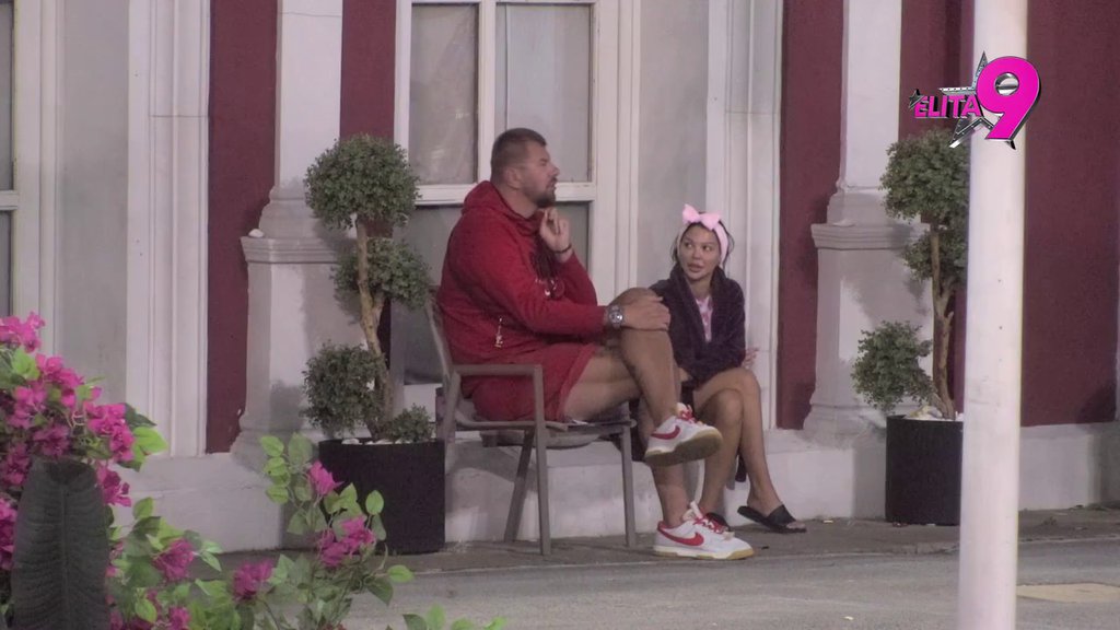 EVOCIRALI USPOMENE: Maja se prisetila njene i Janjuševe rasprave u Borči: UŠLI SMO ZAJEDNO U AUTOBUS, A TI SI... (VIDEO)