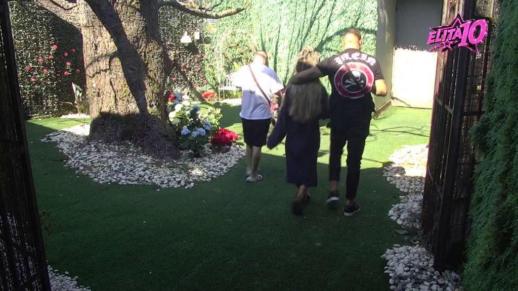 Noru je upoznao, nije se obratio detetu: Aneli se sad setila da Đukić ne voli njenu ćerku, plače kao kiša u Rajskom vrtu! (VIDEO)