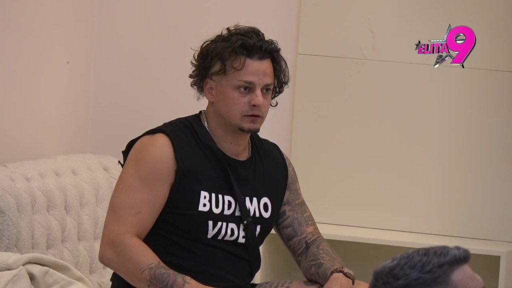 To traje od prvog dana: Filip razotkrio sve detalje TAJNOG FLERTA sa Teodorom Delić! Čeka da je Bebica ostavi i da krene u napad! (VIDEO)