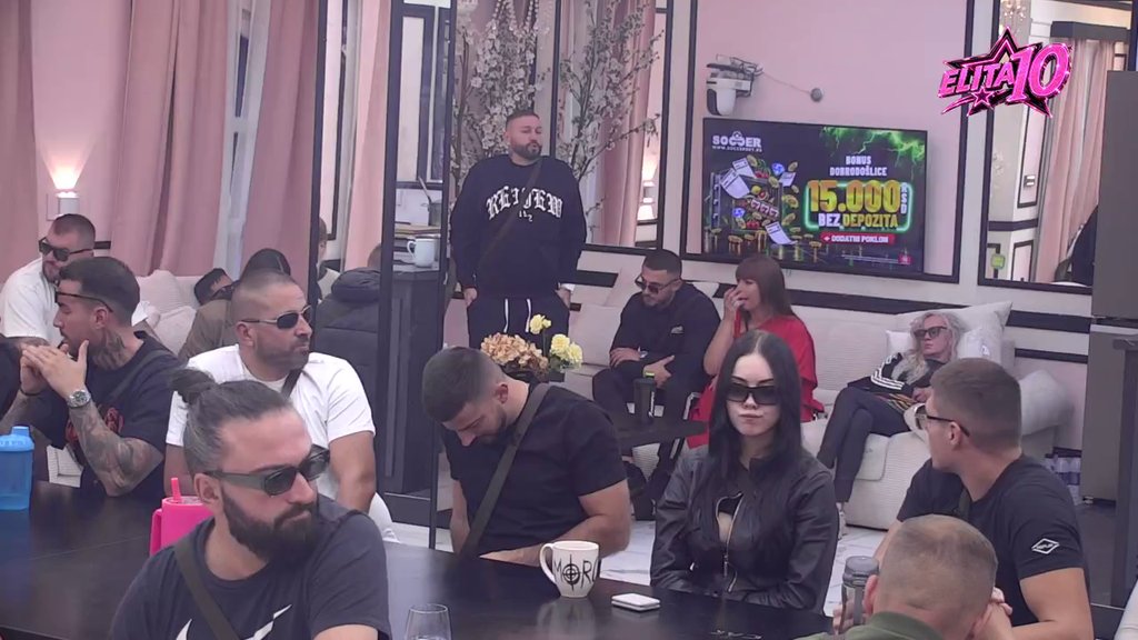 DOSTOJANSTVENI! Karić prvi ustupio mesto Anđeli, nije htela da sedne kraj Cara! Sada je svima SVE JASNO (VIDEO)