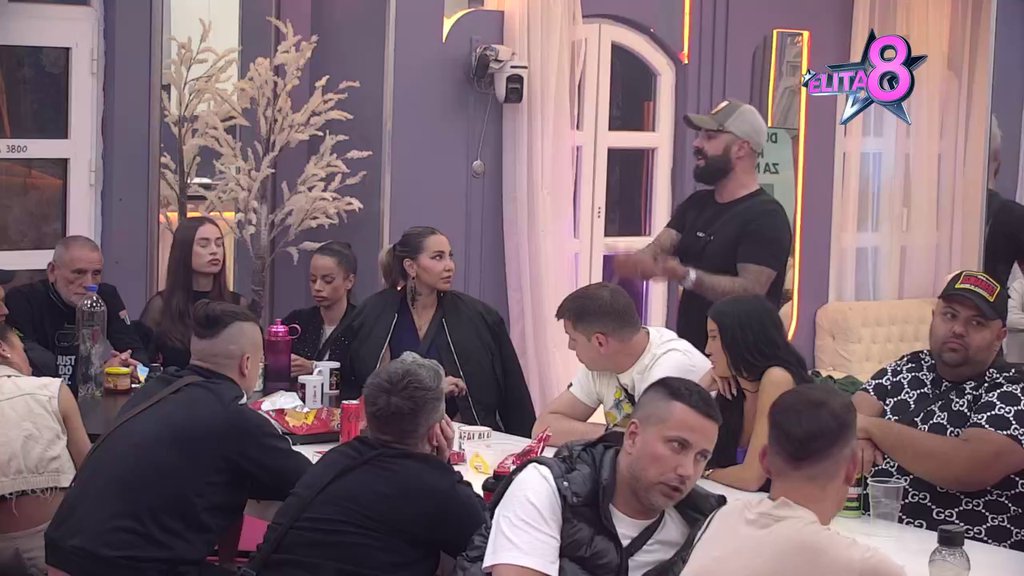 Očitao im bukvicu: Luka naredio Aneli kako će se ponašati, pa ih Mića postavio na mesto: Imate nerešene prethodne veze! (VIDEO)
