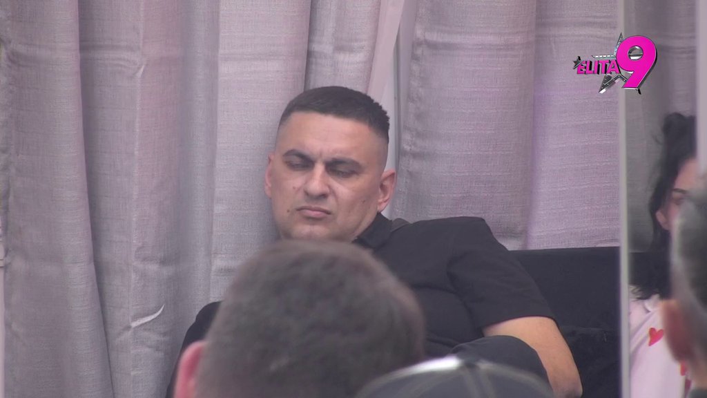 ON JE ALKOHOLIČAR: Teodora otkrila sve o Bebicinom ocu, priznala da ne prestaje da pije, a evo da li će se pomiriti sa Nenadom (VIDEO)