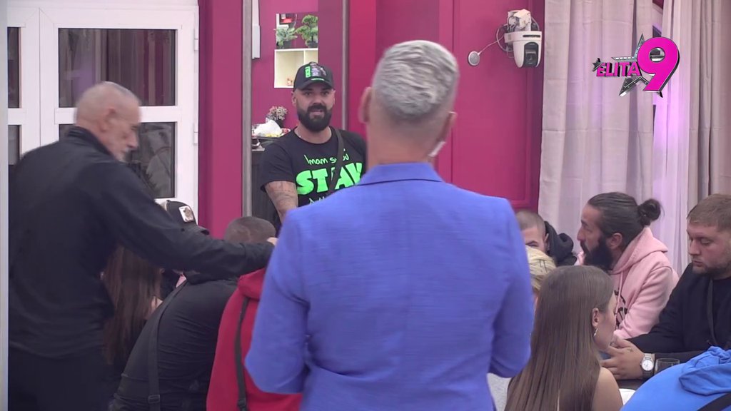 Janjuš neće da otkrije šta zna o Anelinom LAGANJU Luke, ubeđen da ga ona i dalje voli, Zorica podivljala i ZAURLALA: Lažete svi, te žene su vam napravile KAŠU OD MOZGA! (VIDEO)