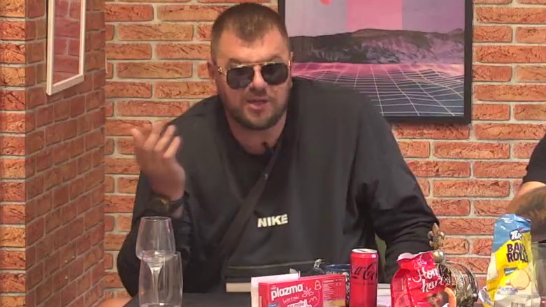 TO JE REZULTAT MOG RAZOČARENJA, OPET JE SVAŠTA RADILA! Ivan se izvinjava Lauri, pa nastavlja da je proziva