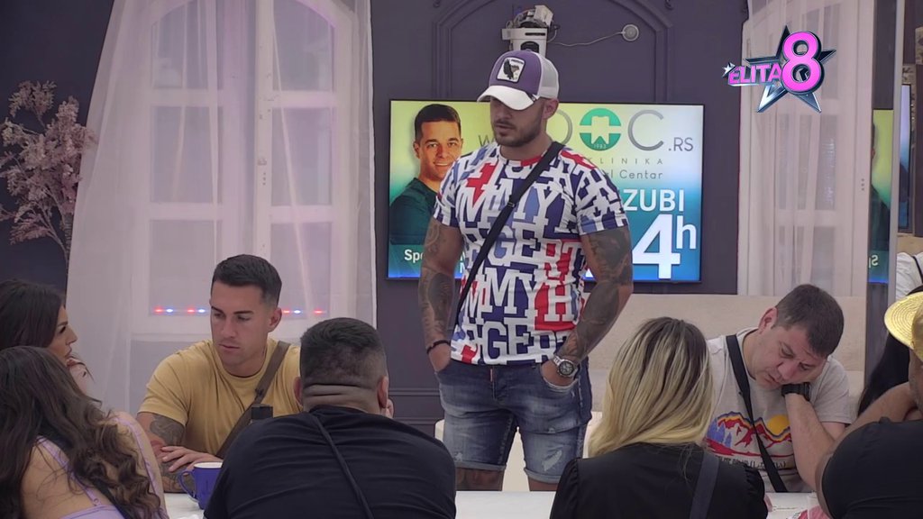 Za rijaliti prodaješ svoju... Marko nikad suroviji, sasuo Sofiji sve u lice, ona ga ponizila kao nikada: Gledaš me stalno, svi to vide (VIDEO)