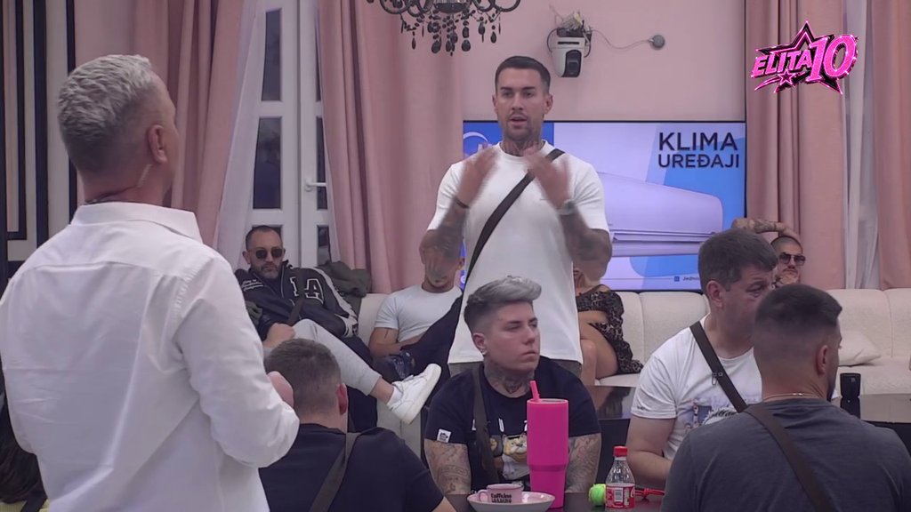 MENJA SVE BOJE: Sandra u šoku jer su takmičari provalili šta je imala sa Matejom pre Elite (VIDEO)