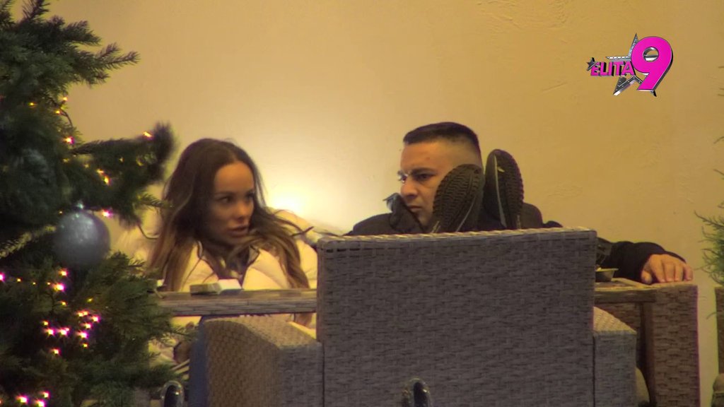 Guraš me od sebe, prekinuću svaki kontakt: Teodora više ne može Bebicu da gleda očima, opet ga izmarširala! (VIDEO)