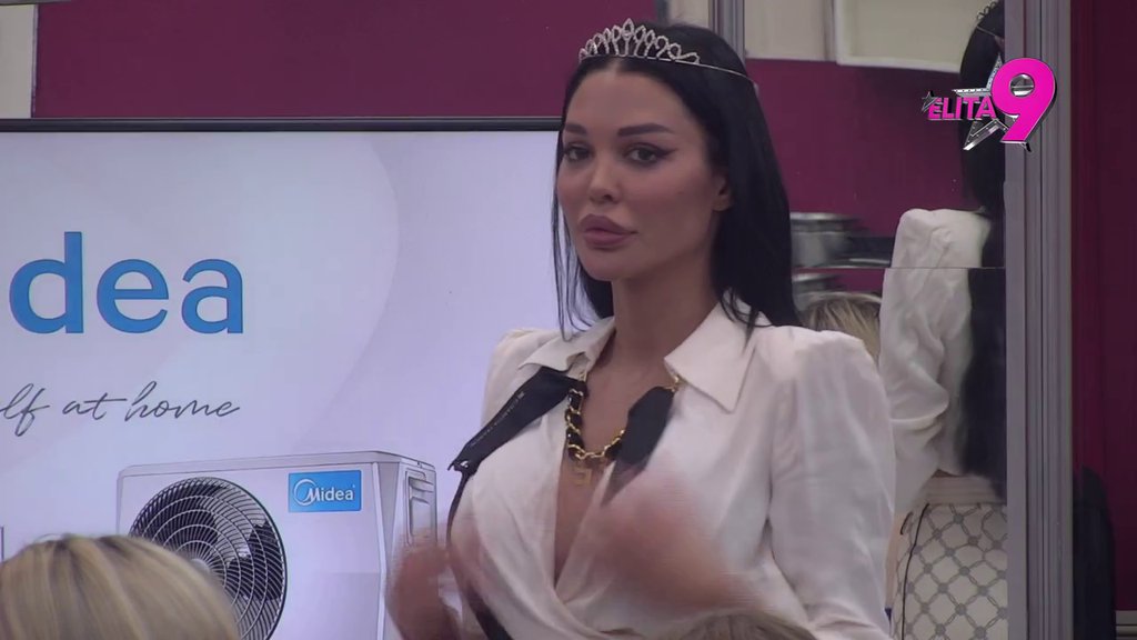 POSTAVILA IH SVE NA SVOJE MESTO! Maja sa krunom na glavi rešila da svede sve račune: Uroša sravnila sa zemljom, pa Luku isponižavala preko Ahmića (VIDEO