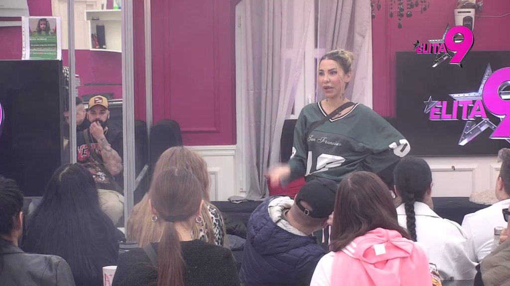 Novi skandalozni detalji iz odnosa Aneli i Asmina: Trese se Bela kuća, Ahmićeva ga optužila da je namerno hteo da naudi njoj i maloj Nori! (VIDEO)