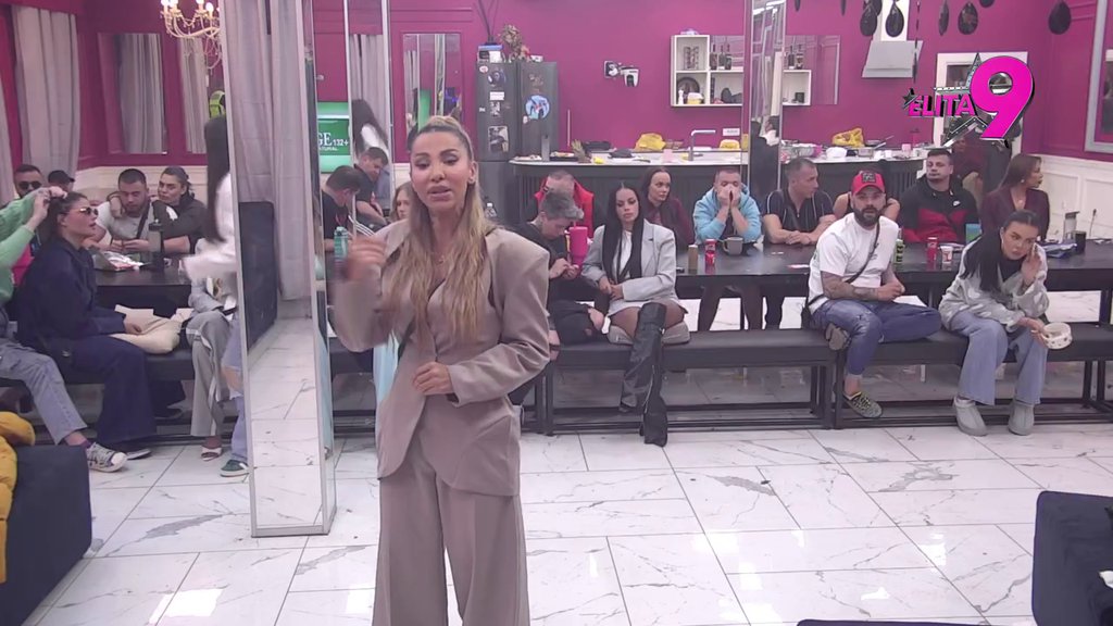 ONA ME PROVOCIRA, GOVORI DA SMRDIM: Aneli progovorila o Anitinim otrovnim strelicama, uverena da ima nameru da je totalno OGADI svima: Nikada nisam tražila od Luke da... (VIDEO)