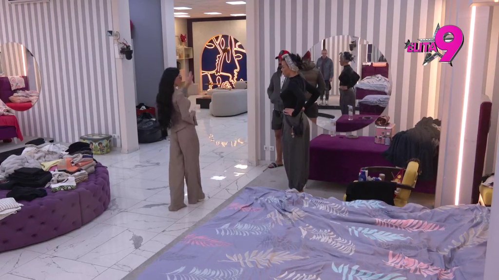 Doživela fras: Anita izgorela od ljubomore zbog Luke i Stanije, odmah mu očitala bukvicu! (VIDEO)