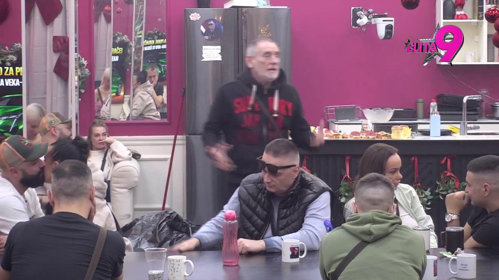 Rešila da se obračuna sa svima! Miljana ubacila u pet brzinu, pa žestokim rečima dala sud o svim dešavanjima sa Elitovizije! (VIDEO)