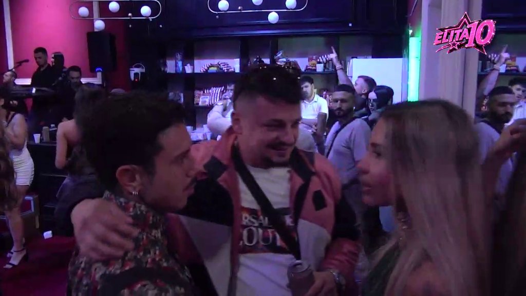 Prešao preko ponosa: Filip rešio da priđe Aneli, pa zatražio od nje samo jedno! (VIDEO)