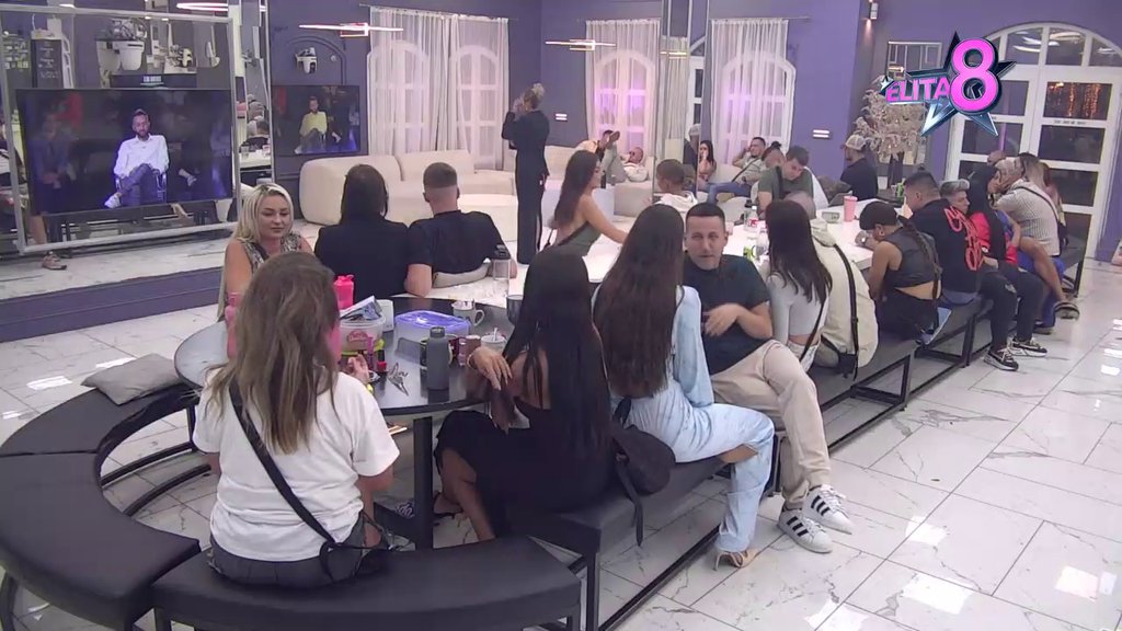 Izblamirao se do kraja: Anđela pogazila obećanje, pa sa Đedovićem oplela po Gastozu! (VIDEO)