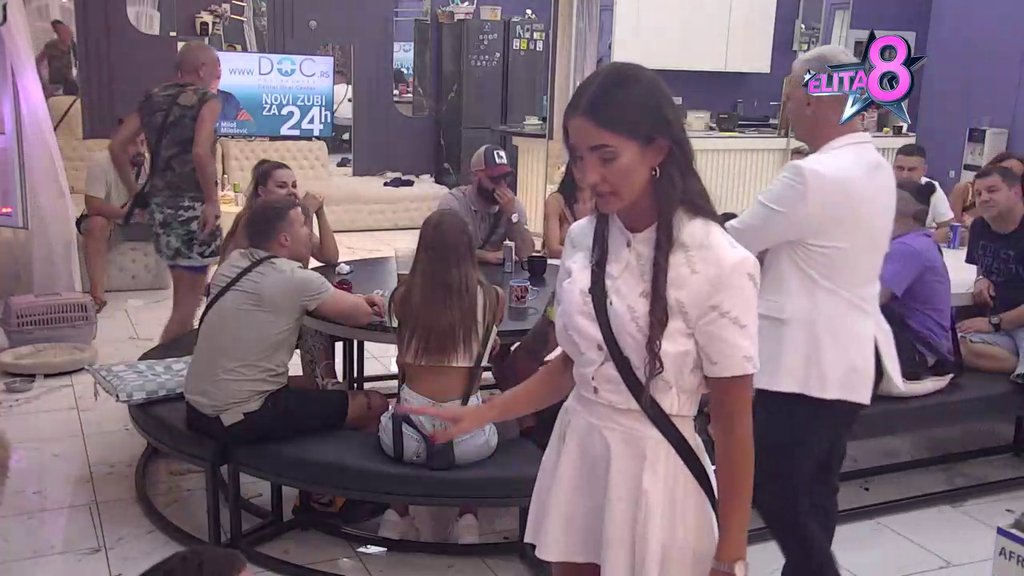 ŠOK ZA ŠOKOM! Anđela preklinje Gastoza za razgovor, on je oduvao kao nikad do sad! (VIDEO)