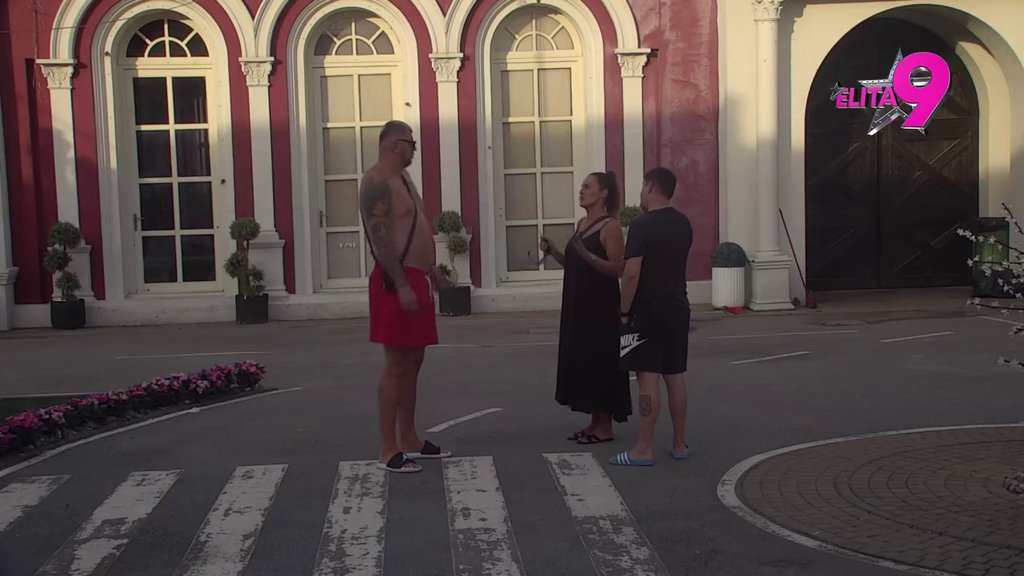 Nikad nećeš imati ozbiljnu ženu: Kačavenda se primila na haos sa Janjušem, prati ga u stopu po imanju! (VIDEO)