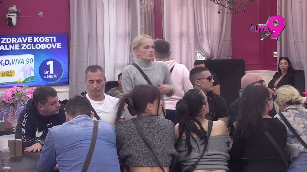 Sinu si skinula nevinost: Alibaba repetirao vređalicu i gnusnim prozivkama urnisao advokaticu (VIDEO)