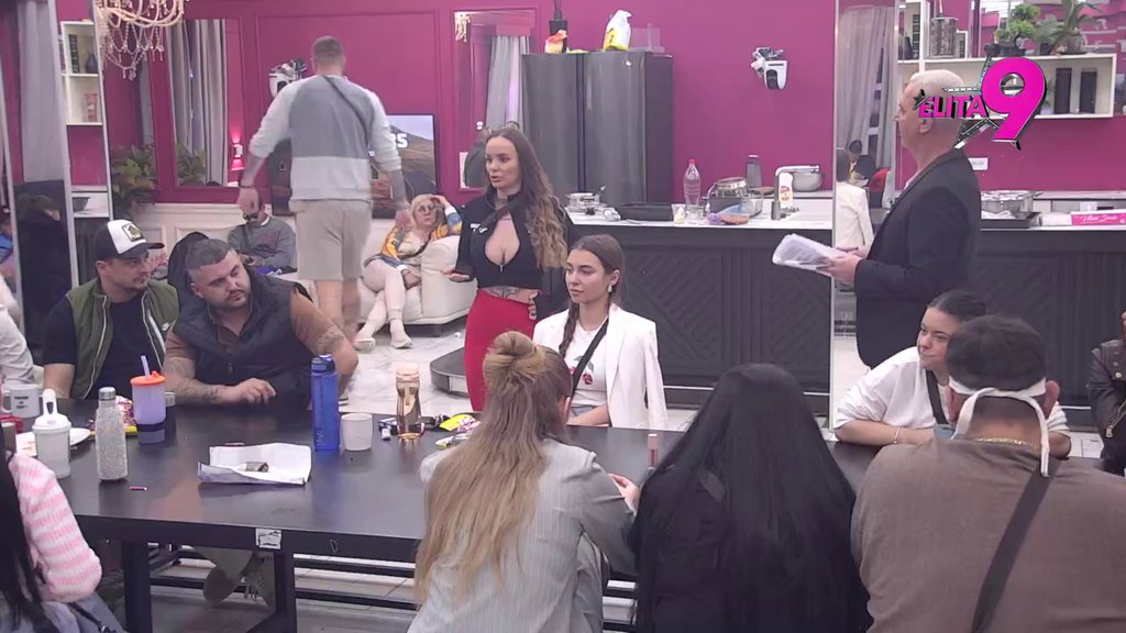 Namagarčio sam vas sve: Bebica nikad sigurniji u sebe da je tata rijalitija oduvao Kačavendu, Teodora ga opet šutnula! (VIDEO)