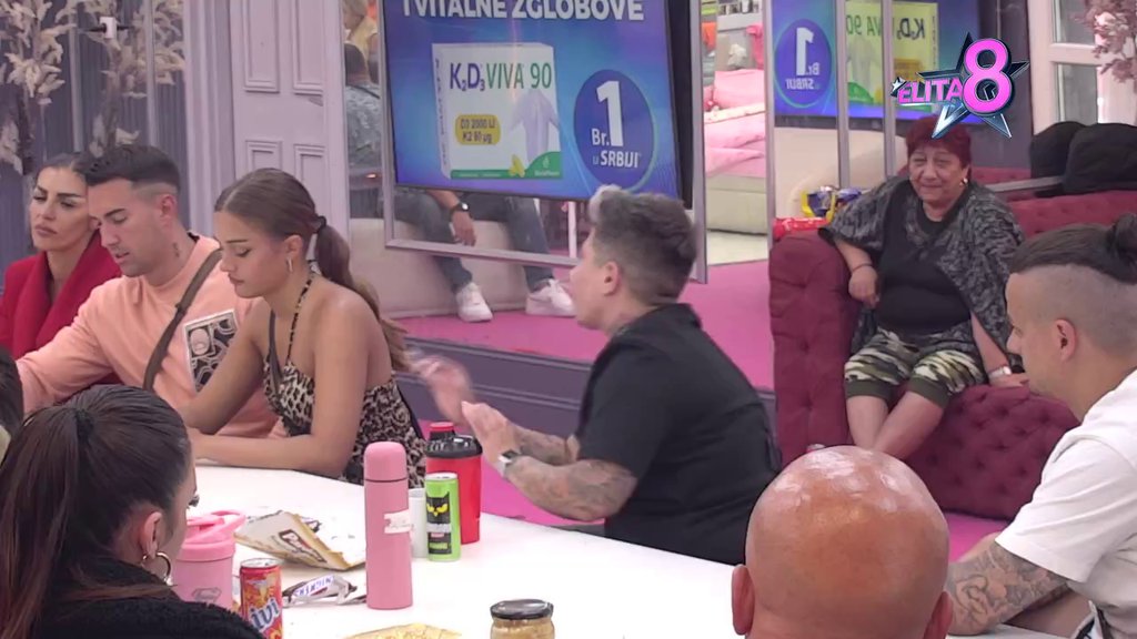 Kraj: Matoru pukli kompleksi i pala joj roletna, pa oduvala Draganu kao nikad! (VIDEO)