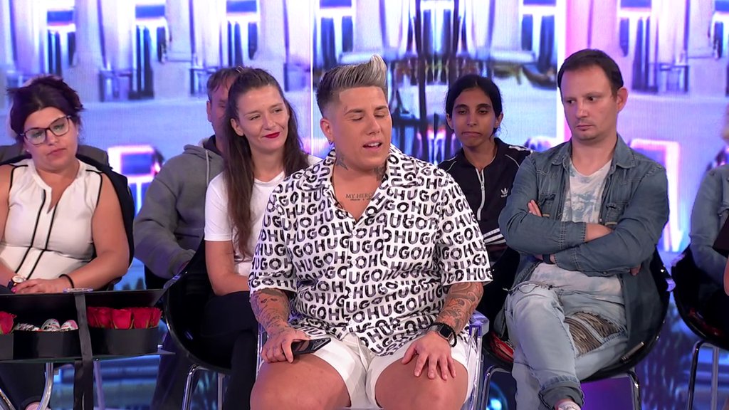 POPADALE IM VILICE! Dragana prekinula emisiju, pa uletela u studio kako bi uručila POKLON Matoroj! (VIDEO)