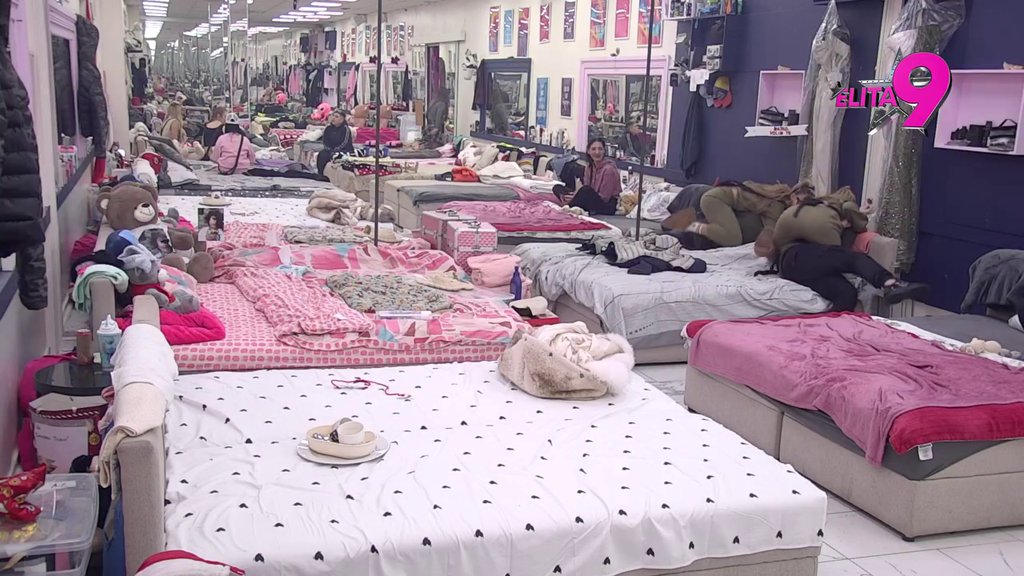 BANE ČOLAK DOBIO KONKURENCIJU! Aneli glumi da joj je teško, MANIPULIŠE Asminom, samo joj FALE LAŽNE SUZE! (VIDEO)