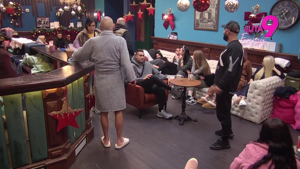 Tresu se zidovi! Mića i Luka žestoko zaratili, pljušte uvrede i provokacije na sve strane (VIDEO)