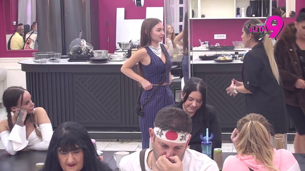 Sara trudna?! Luks i ona bacili sve u rebus, Miljana skočila kao oparena, Stojanovićeva priznala: Mi smo zajedno od 22. oktobra, a on je stariji 22 godine! (VIDEO)