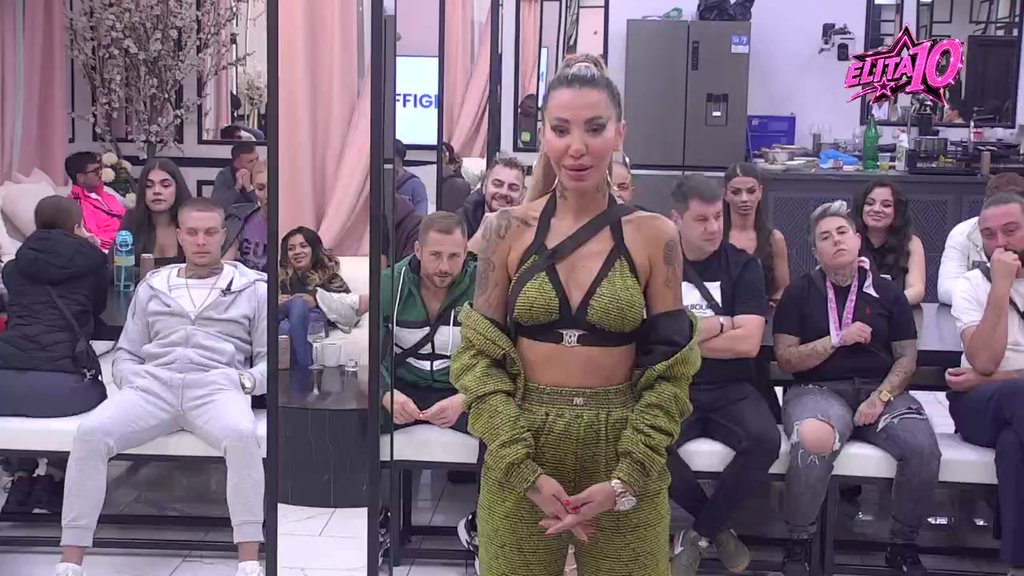 PLAŠILA SE BUDUĆNOSTI! Aneli rešila da prizna šta joj je sve smetalo kod Đukića, ne može više da ćuti (VIDEO)