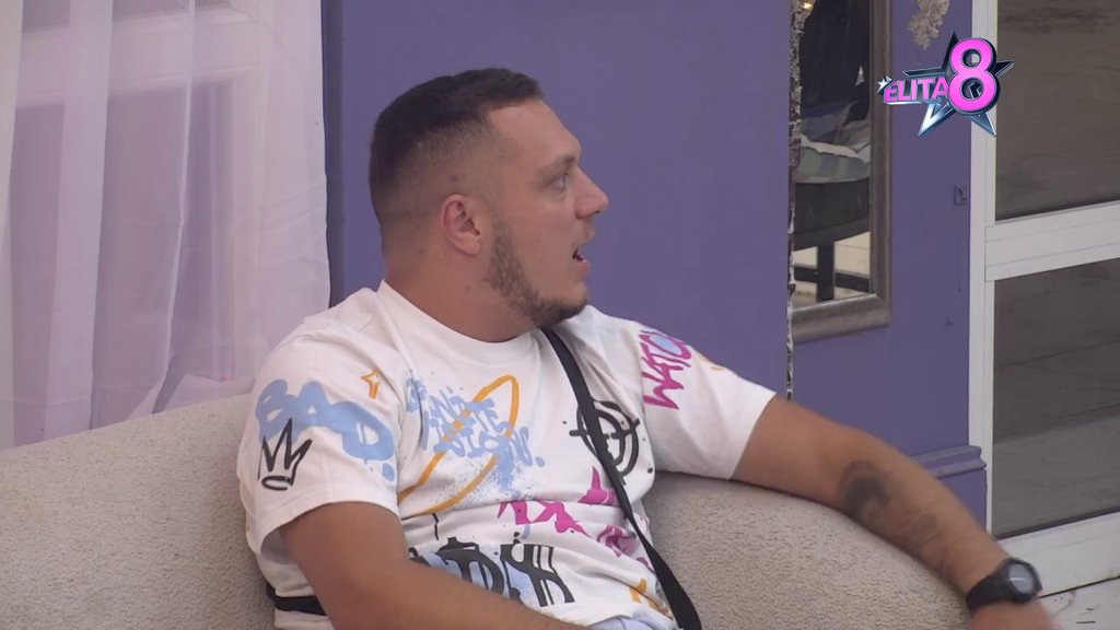Karambol: Gastozu pala roletna i brutalno izrešetao Anđelu jer ga gazi zajedno sa ostalima, Karić povukao šok potez! (VIDEO)