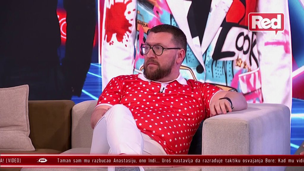 SKINUO MI GA JE SA GRBAČE: Sloba Josipović ZAHVALAN Bori jer se Uroševa pažnja usmerila ka njemu, pa iskazao sumnju da postoje ljubavne iskre među njima: Ako nisi naklonjen istom polu, onda... (VIDEO)