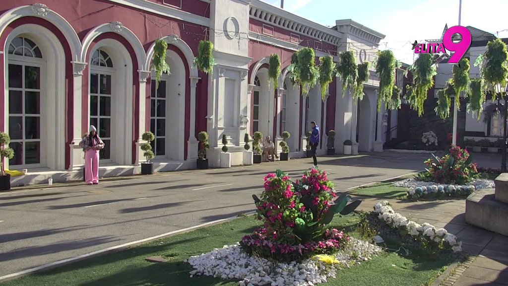 LIŽE SE S MOJIM NEPRIJATELJIMA! Uroš grca u bolu zbog Anitine izdaje! (VIDEO)