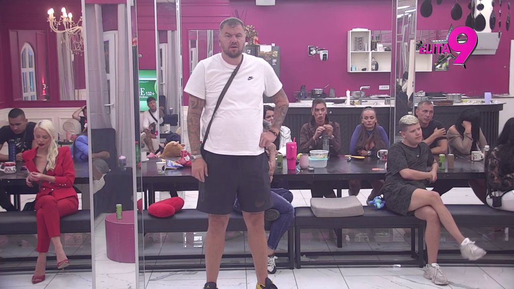 SVE SE TRESE OD UVREDA I OPTUDŽBI! Vanja bez dlake na jeziku iznosi sve o Kačavendi, Asmin dolio ulje na vatru: Razvela se zato što se... (VIDEO)