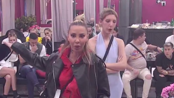 DUVNJAK I AHMIĆ NE IDE JEDNO UZ DRUGO: Hanina majka po prvi put progovorila o nepoznatim detaljima iz života Nerija i njene ćerke! Evo kroz kakav pakao su prolazili zbog Site! (VIDEO)