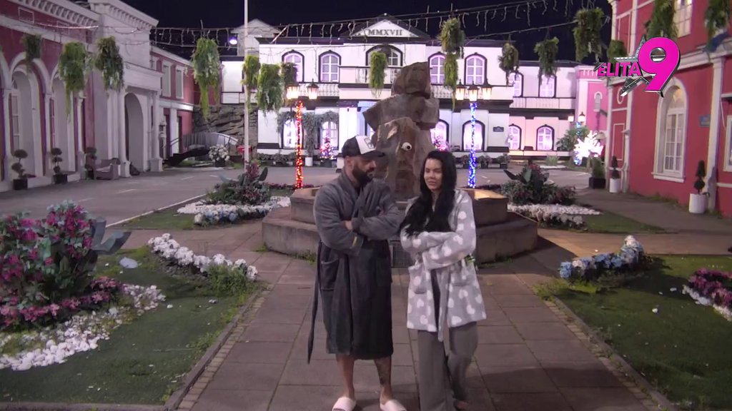 Ne znaju gde biju! Anita se smeje na Lukino aludiranje na bebe, hoće da budu mirni do Uskrsa samo zbog čestitki (VIDEO)