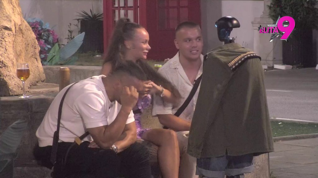 Osmislili pakleni plan: Teodora, Bebica i Dača rešili da izazovu zemljotres u Beloj kući (VIDEO)