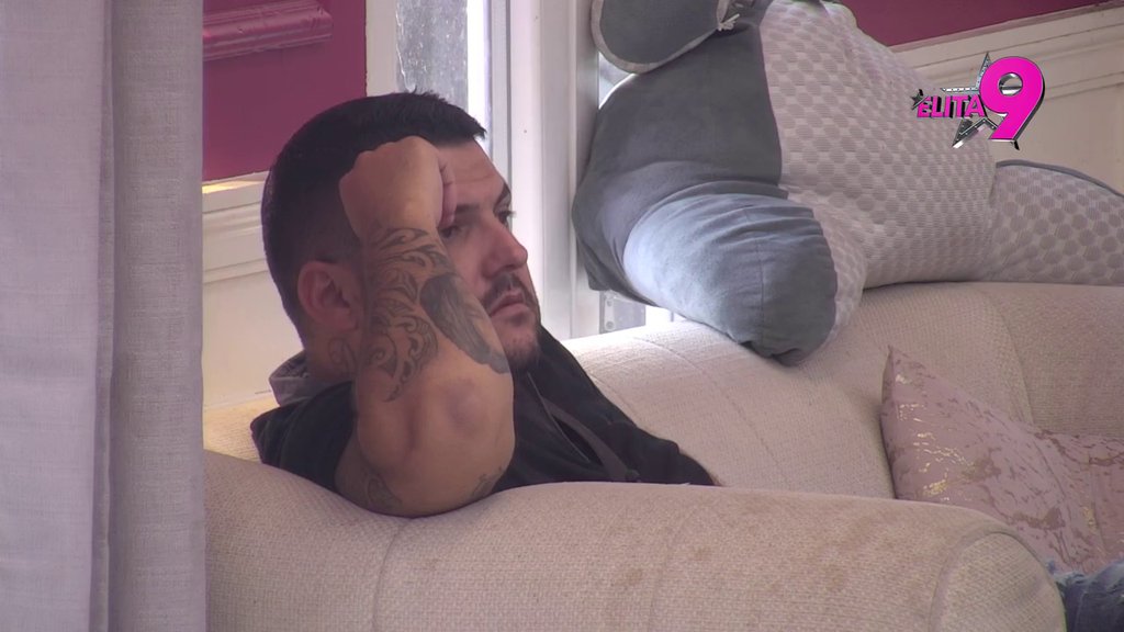 Ženo dođi sebi jer si totalno poludela: Janjuša i Anđela blam zbog Kačavende, Aneli PEDALIRALA Lepog Miću (VIDEO)