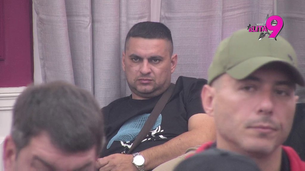 Tenzija na vrhuncu! Teodora svoju preljubu pokušava da opere preko Bebice, Anđelo raskrinkao njenu igru: Sedi našminkana i smeje se (VIDEO)