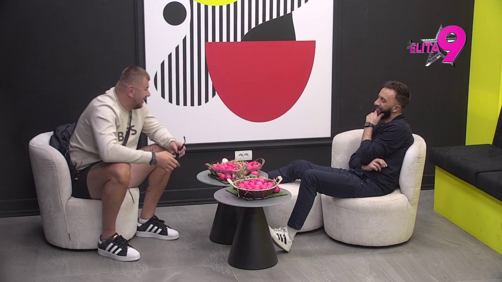 Igraju žmurke ispod pokrivača: Janjuš na urnebesan način prokomentarisao Maje i Asmina, pa brutalno prekorio Đukića: Sa Slobom je bio dobar, a sa Kiju u toaletu... (VIDEO)