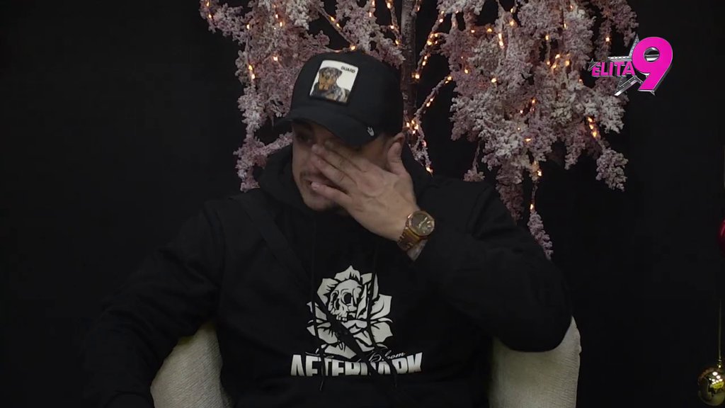 Nisam joj video ni zubiće, držala mi je prst i nije puštala: Terzina emotivna ispovest će rasplakati sve! Progovorio o Miličinom izbacivanju iz crkve, pa priznao: Osećao sam se kao smeće, ovo je NAJVEĆE PONIŽENJE (VIDEO)