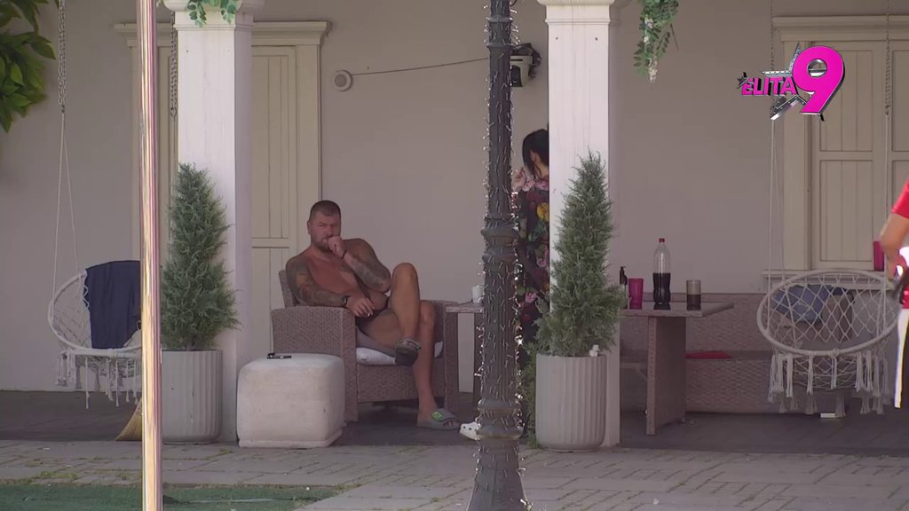 Ako ovako nastavi neće položiti vožnju! Janjuš kipti od besa, poslao Uroša hitno na učenje: Lažeš, praviš me budalom!