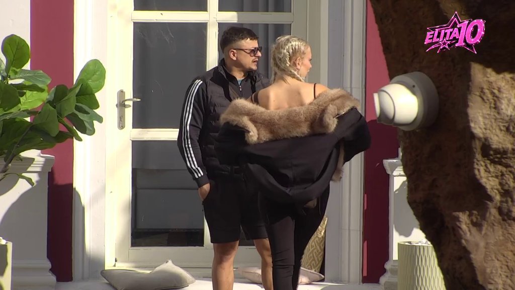 Glorija se dvoumi! Terza spreman da joj pokloni srce, ona se nećka: Na korak od ulaska u vezu (VIDEO)