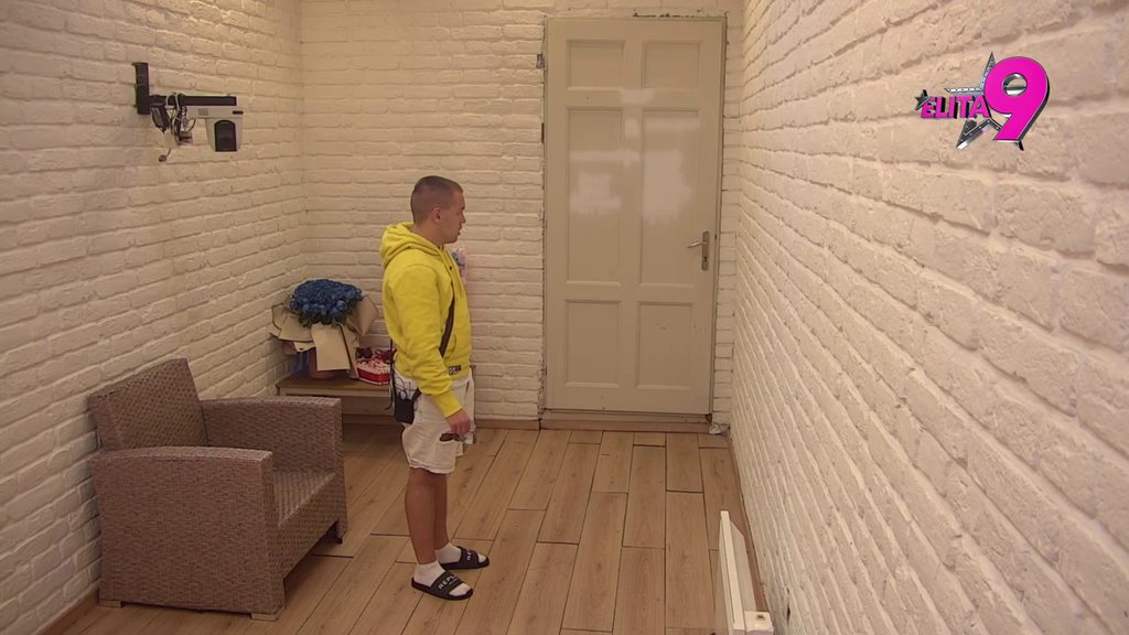 TI NJU BRANIŠ, A MENE PONIŽAVAŠ: Anita doživela pomračenje što je Luka raskrinkao pred svima da je LAŽOV, odmah mu prebacila Aneli (VIDEO)