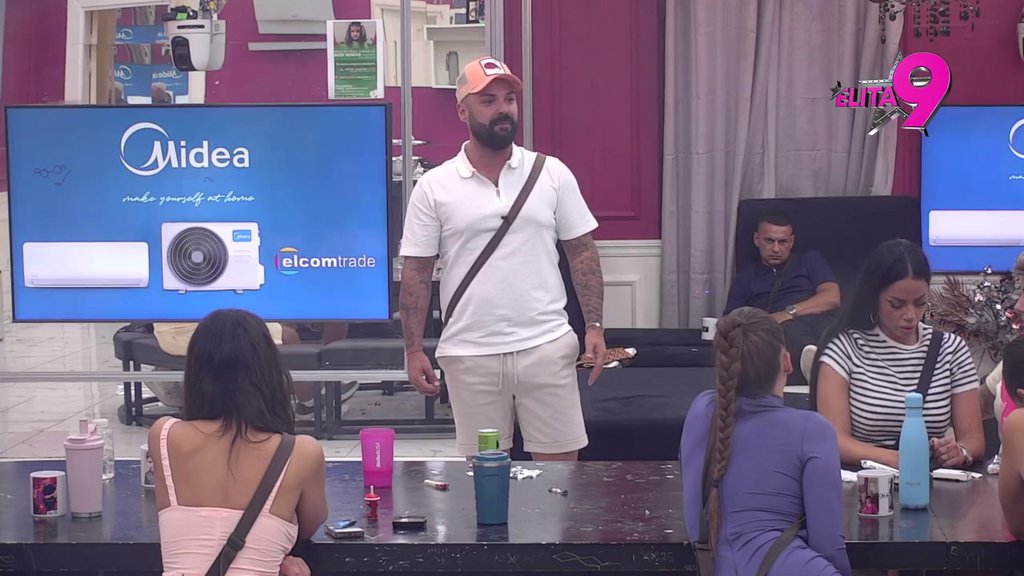 Priželjkuju svadbena zvona: Aneli i Luka se prepucavaju ko više želi svadbu u Eliti 9, nikome ništa nije jasno! (VIDEO)
