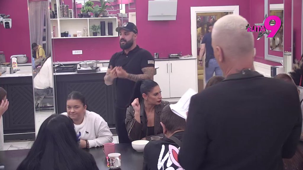 Povlači ručnu: Aneli donela odluku da prekine komunikaciju s Alibabom i precrta Luku, a s ovim takmičarom nastavlja da flertuje! (VIDEO)