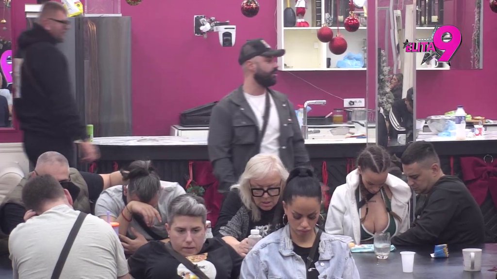 Pao mi je kamen sa srca kad sam to čula: Aneli otkrila kada su joj se ugasile emocije prema Luki, Stanić podržao vezu Anite i Vujovića: Hvala Bogu, otarasila se ovog Filipa! (VIDEO)