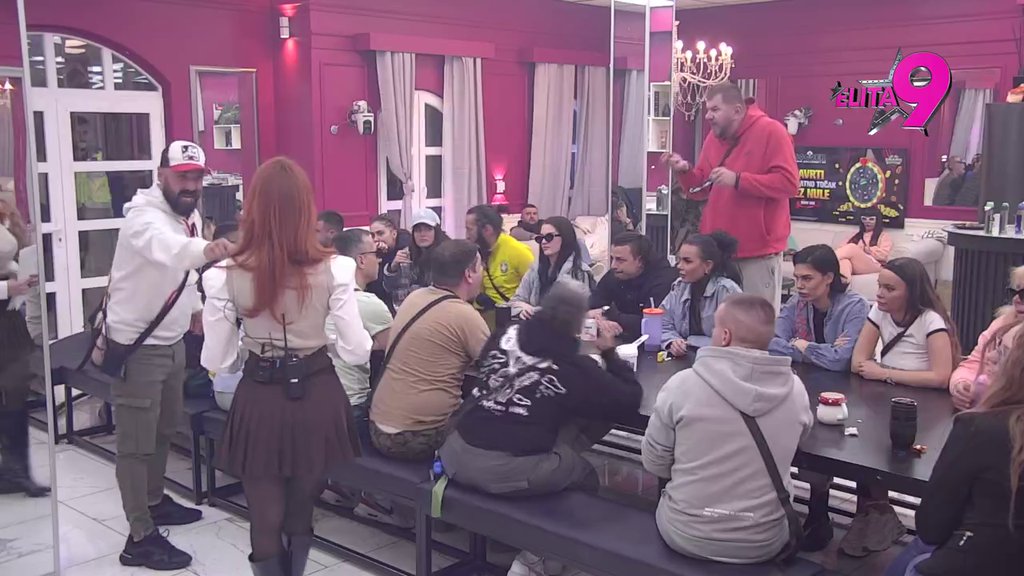 Pre bih otišao na večeru s Anitom: Luka brutalno isponižavao Aneli, ovako je niko nije spustio do sad! (VIDEO)