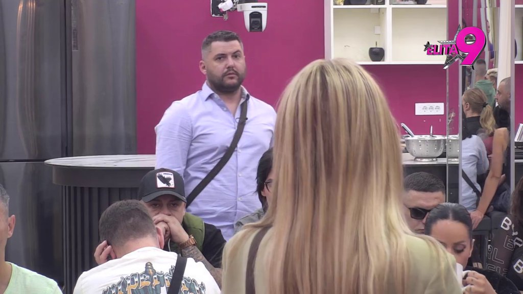 ANELI MENJA BOJE POPUT SEMAFORA! Asmin i Janjuš pokušavaju da zaštite Luku od poniženja Ahmićeve: Ovu lekciju će pamtiti (VIDEO)