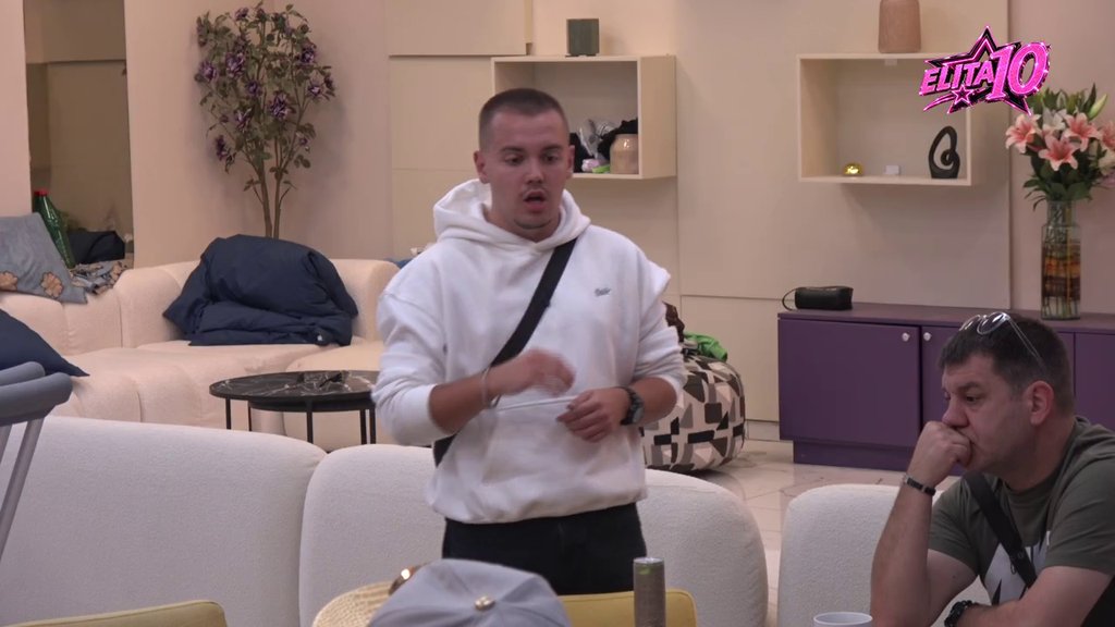 Karić je branilac Aneli, sve radi SELJAČKI NAMAZANO! Dača žestoko opleo po Stefanu, Ahmićka odmah skočila (VIDEO)