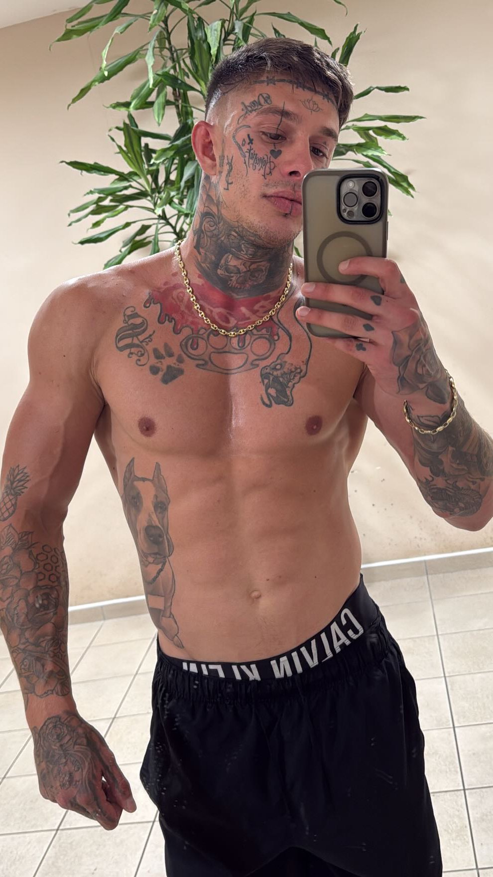 Sećate li se Frana Pujasa?! Ovakvog ga svi pamtite, a sada ga ne biste prepoznali na ulici, pogledajte kako DANAS IZGLEDA bivši zadrugar (FOTO)